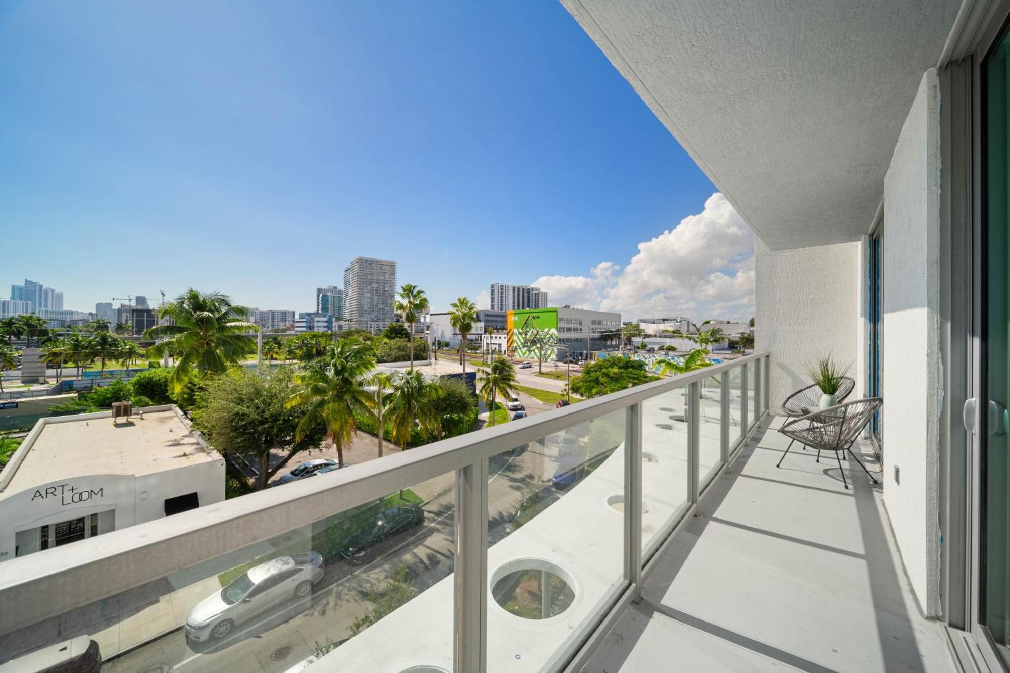 Quadro Residences By Ionica Miami Esterno foto