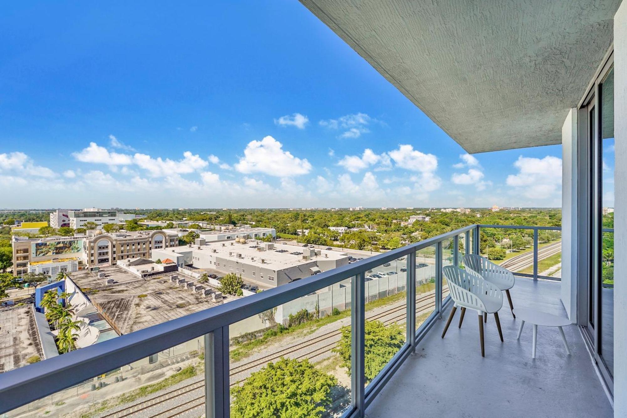 Quadro Residences By Ionica Miami Camera foto